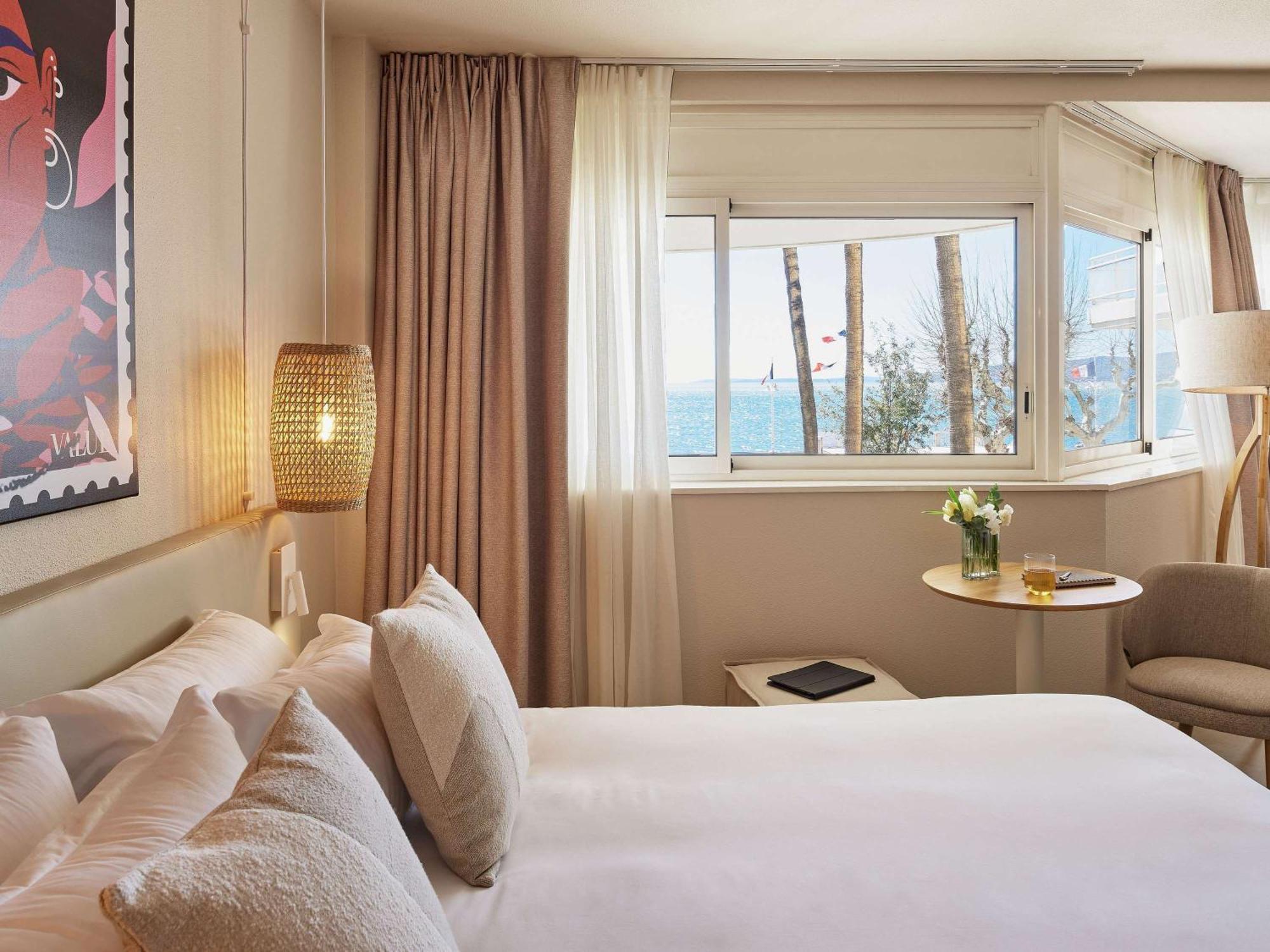 Mercure Saint Raphael Centre Plage Bagian luar foto